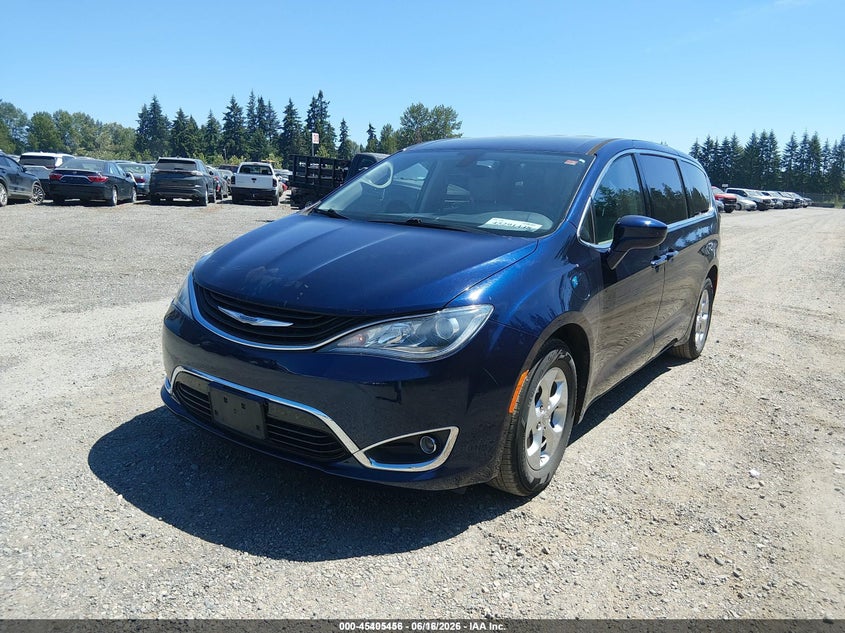 2018 Chrysler Pacifica Hybrid Touring Plus VIN: 2C4RC1H71JR276247 Lot: 45405456