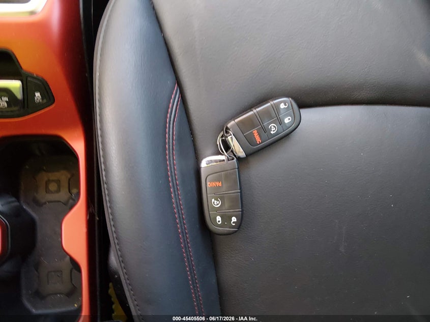 2021 Jeep Renegade Trailhawk 4X4 VIN: ZACNJDC11MPM41907 Lot: 45405506