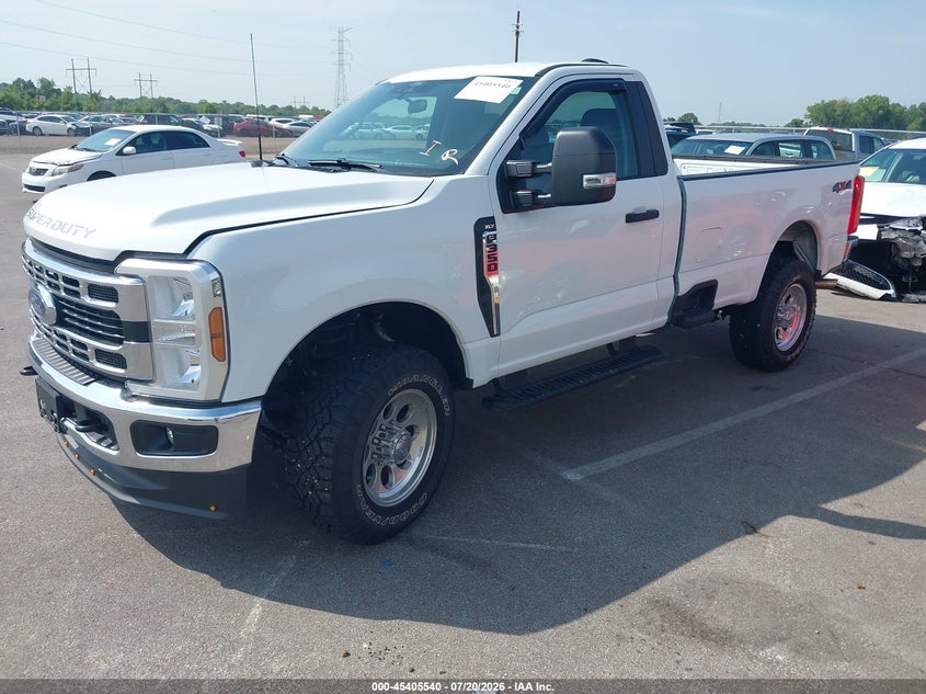 2025 FORD F-350 XLT TRUCK N/A