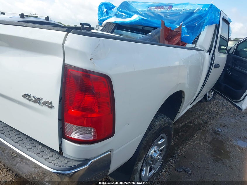 Vin: 3c6tr5ct6eg250682, lot: 45903573, ram 2500 tradesman 20144