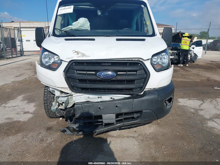 2020 FORD TRANSIT-250 auction photo 6