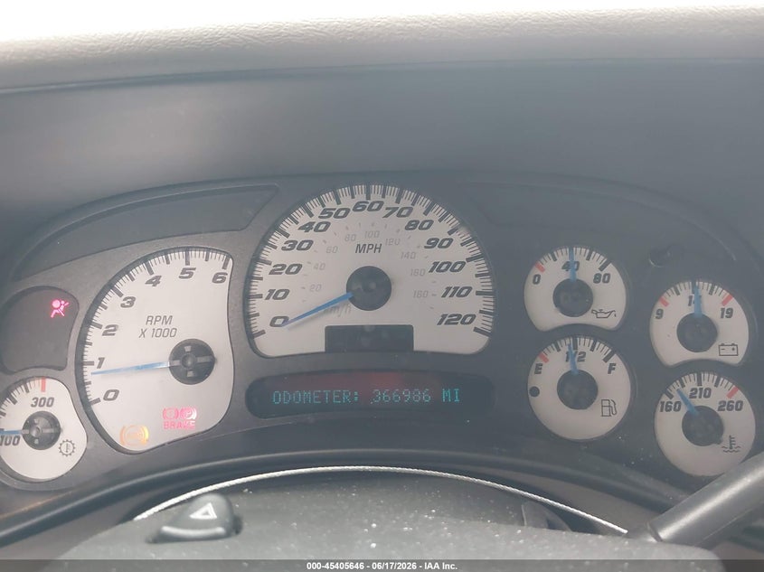 2005 CHEVROLET SILVERADO TRUCK 5.3L V-8 295HP