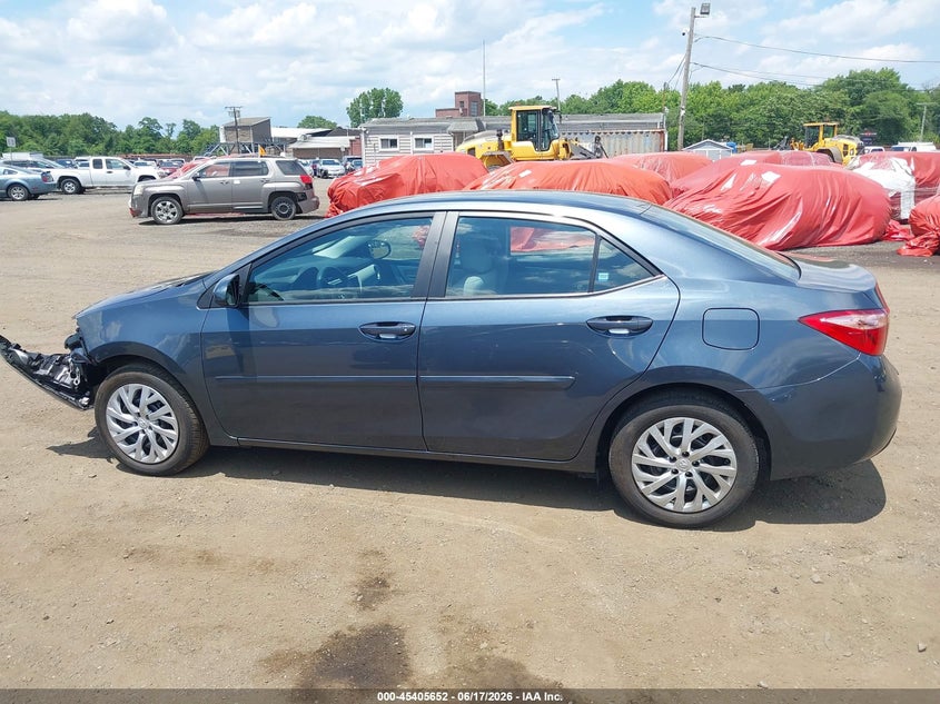 VIN 2T1BURHE0KC136879 2019 TOYOTA COROLLA LE