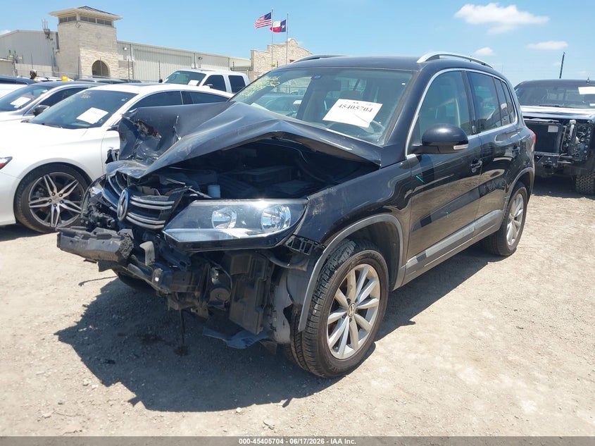 2017 Volkswagen Tiguan 2.0T Wolfsburg Edition, Удар спереди, IAAI, VIN WVGRV7AX6HK011979 — фото 2