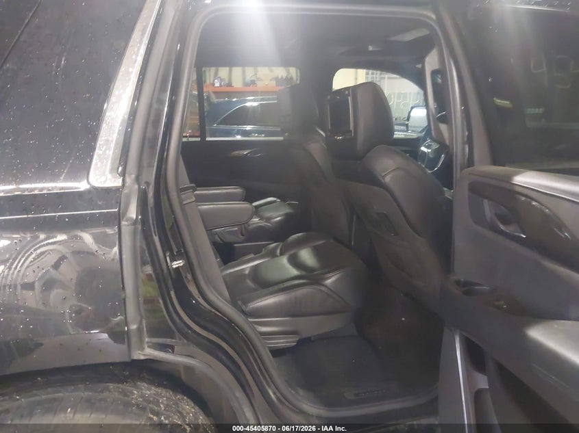 2018 Cadillac Escalade Platinum VIN: 1GYS4DKJ1JR165105 Lot: 45405870