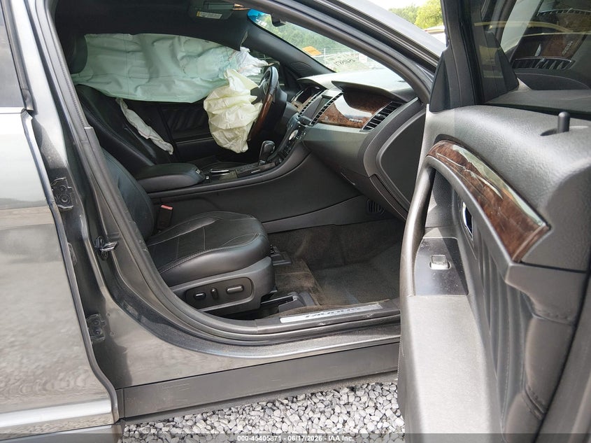 2017 FORD TAURUS auction photo 5