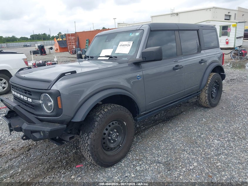 2023 Ford Bronco, Normal Wear & Tear, IAAI, VIN 1FMEE5BP7PLC17242 — photo 2