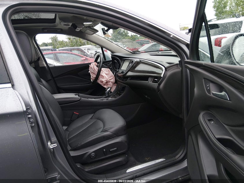 VIN: LRBFX2SA6KD021288 2019 BUICK ENVISION AWD ESSENCE