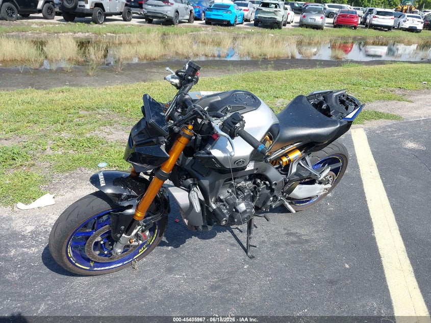 JYARN95E3RA000546 2024 Yamaha Mt09 Sp photo 1