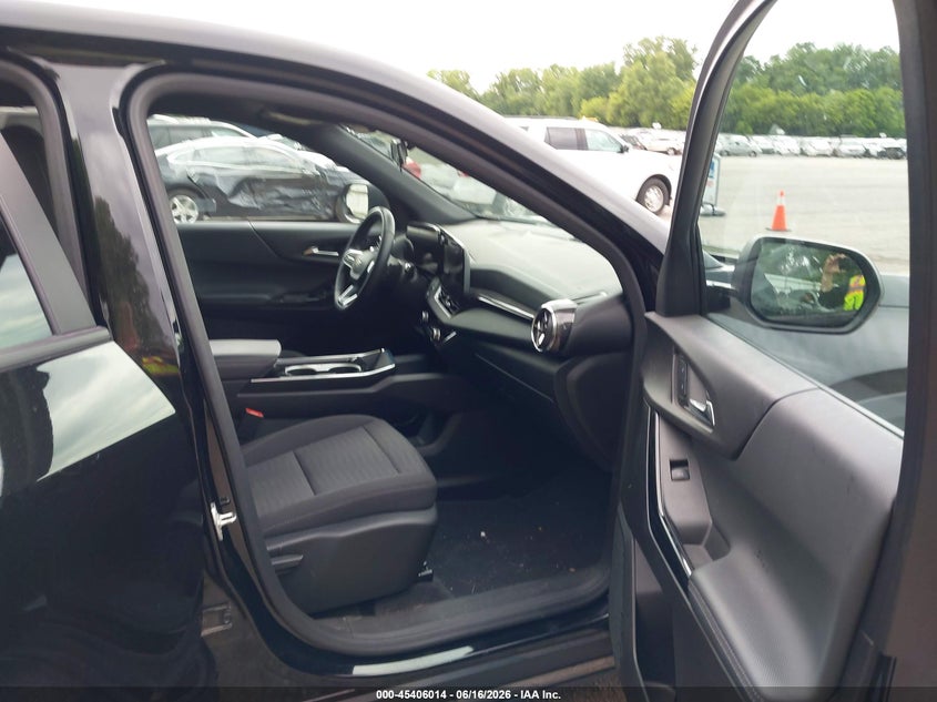 2025 CHEVROLET EQUINOX auction photo 5