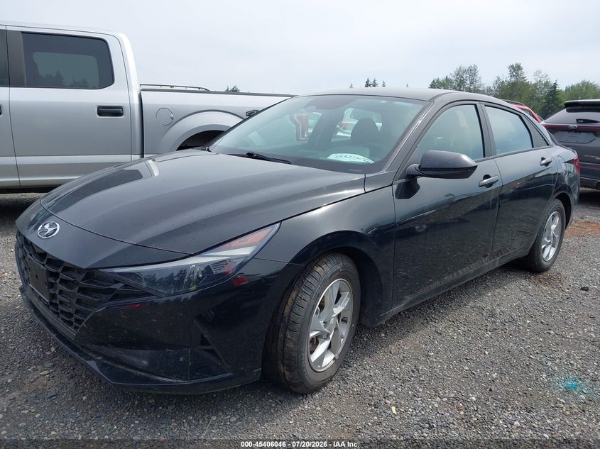 2023 HYUNDAI ELANTRA auction photo 2
