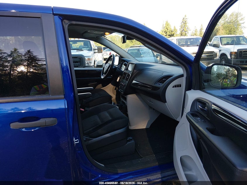 2019 DODGE GRAND CARAVAN auction photo 5