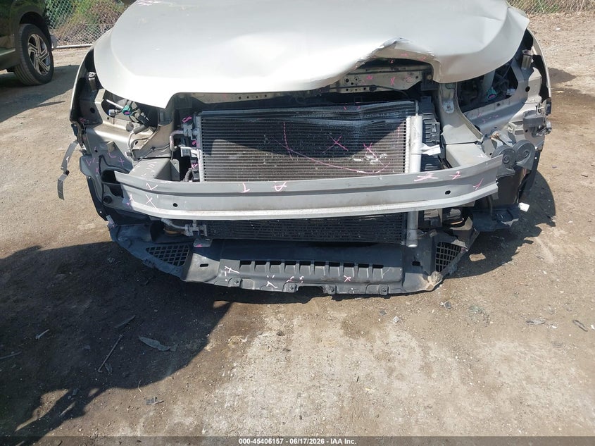 2012 CHEVROLET CRUZE auction photo 6