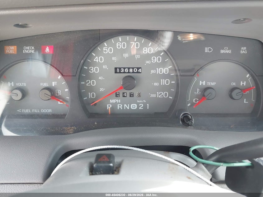 2000 Mercury Grand Marquis Gs VIN: 2MEFM74W7YX636626 Lot: 45406230