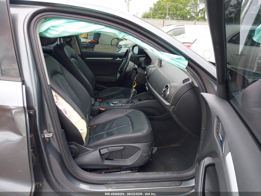 2015 AUDI A3 auction photo 5