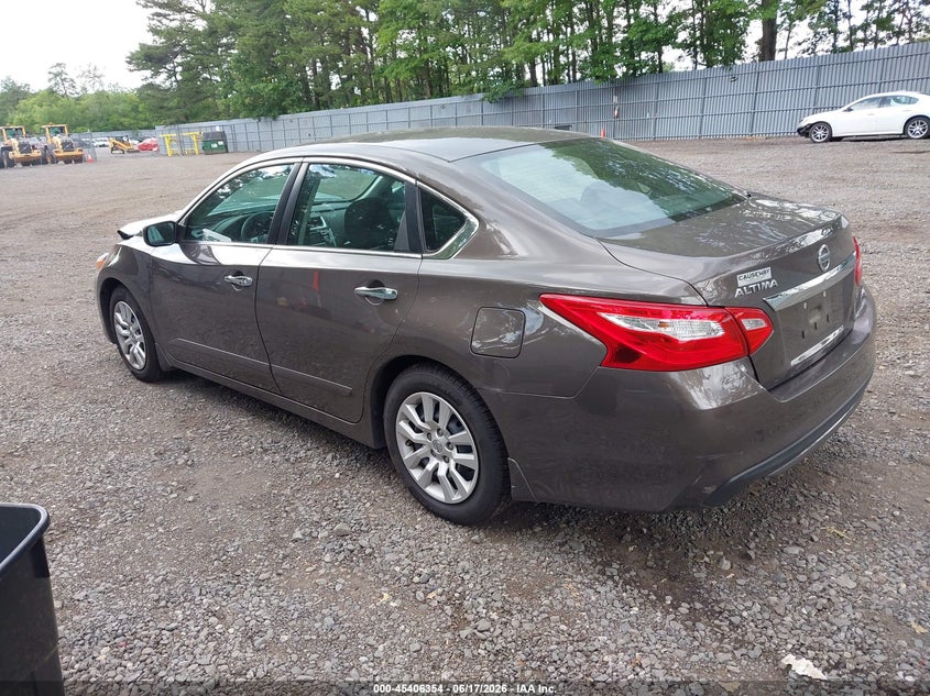 AtlanticExpress - Nissan Altima