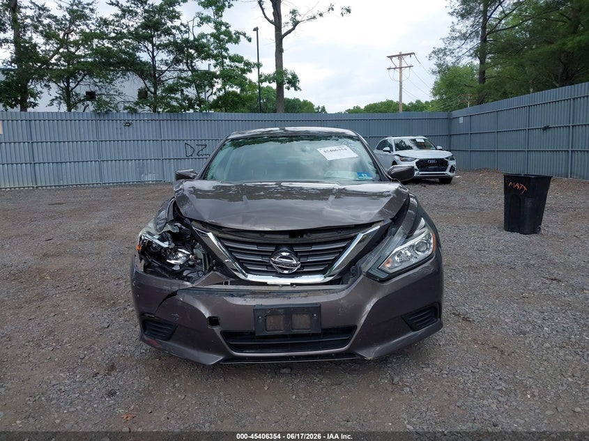 AtlanticExpress - Nissan Altima