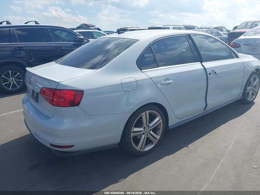 2017 VOLKSWAGEN JETTA auction photo 4