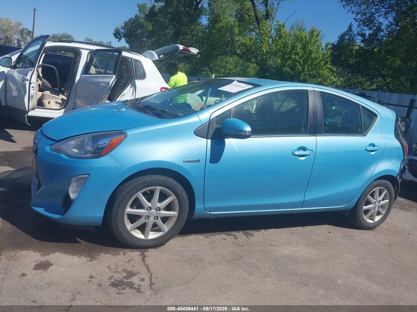 2015 Toyota Prius C Three VIN: JTDKDTB37F1113095 Lot: 45406441