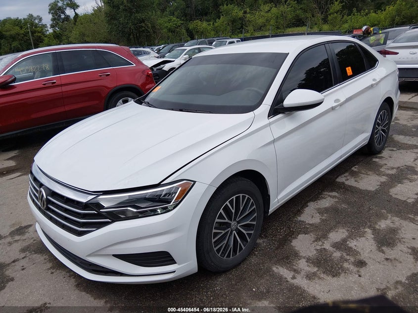 2021 VOLKSWAGEN JETTA auction photo 2