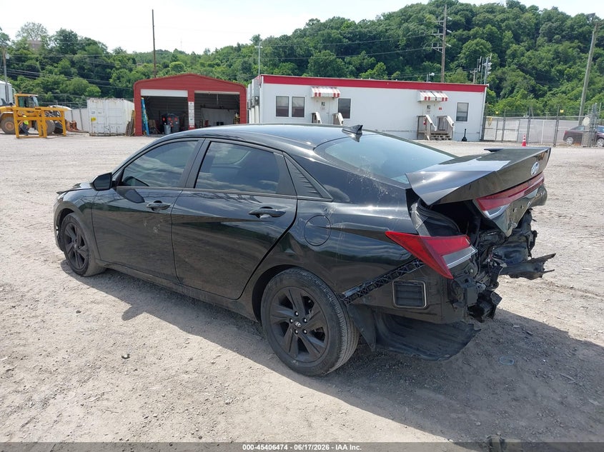 2021 HYUNDAI ELANTRA auction photo 3