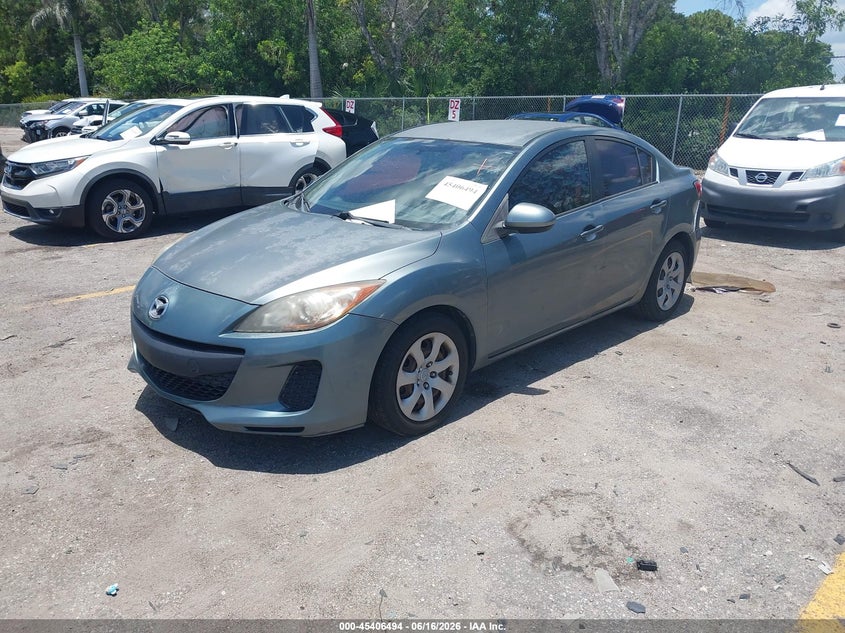 2013 Mazda Mazda3 I Sport JM1BL1U70D1705748 photo 1