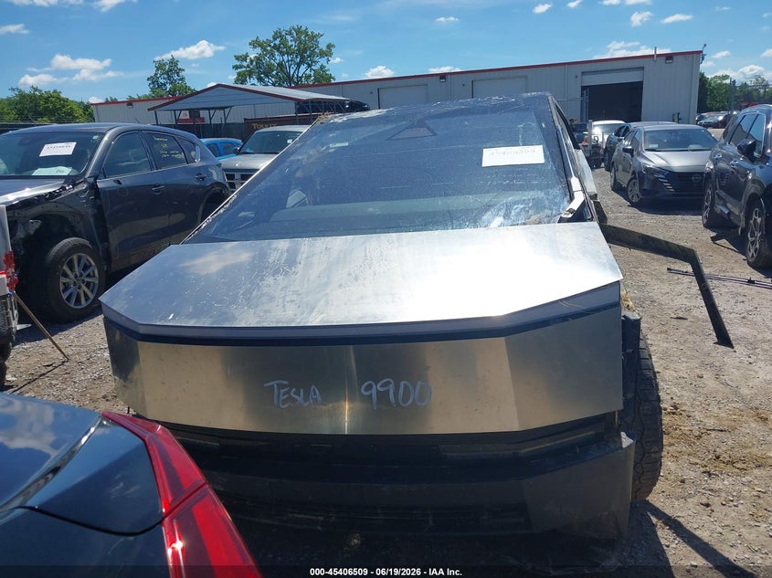 2025 Tesla Cybertruck All-Wheel Drive VIN: 7G2CEHED0SA059900 Lot: 45406509