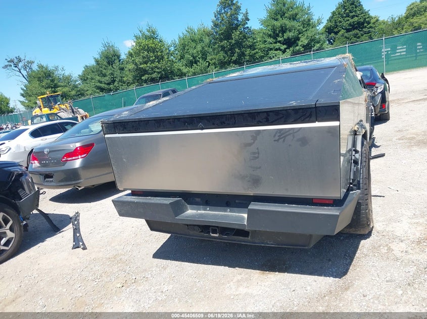 2025 Tesla Cybertruck All-Wheel Drive VIN: 7G2CEHED0SA059900 Lot: 45406509