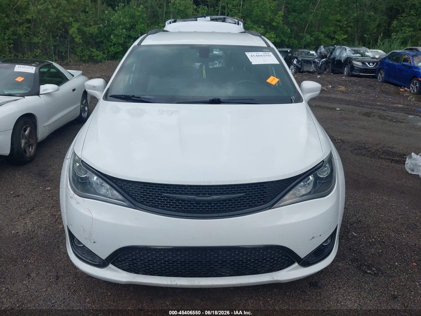 AtlanticExpress - Chrysler Pacifica