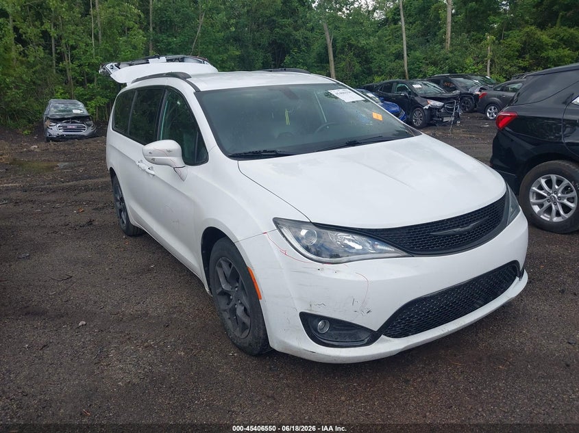 2018 CHRYSLER PACIFICA TOURING L