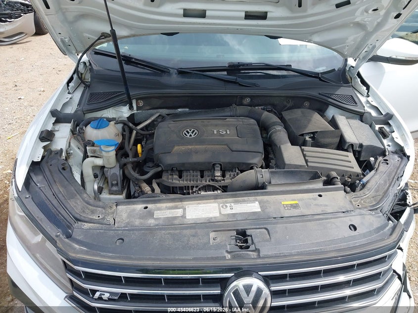 2017 Volkswagen Passat 1.8T R-Line VIN: 1VWDT7A38HC076129 Lot: 45406623