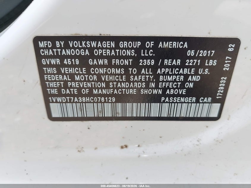 2017 Volkswagen Passat 1.8T R-Line VIN: 1VWDT7A38HC076129 Lot: 45406623