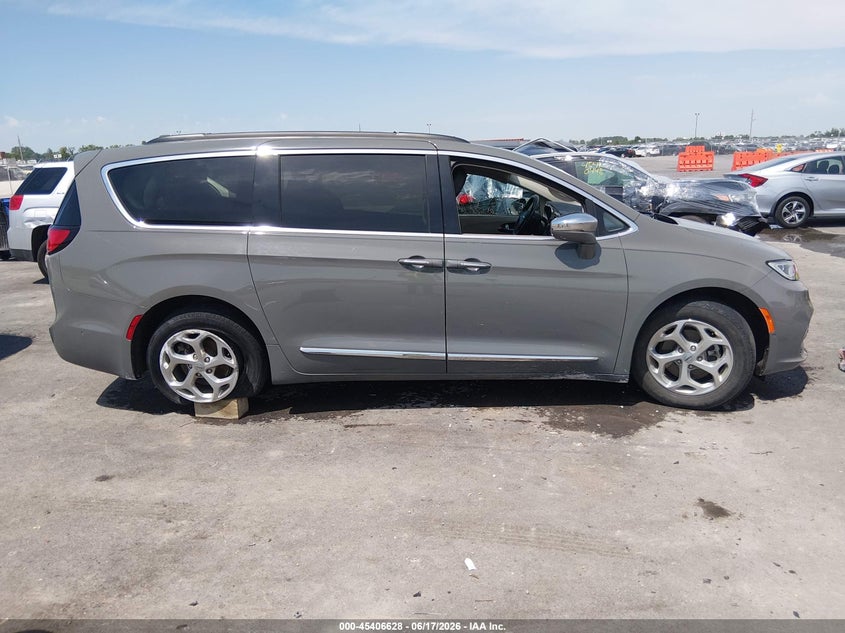 CHRYSLER PACIFICA - zdjęcie 13