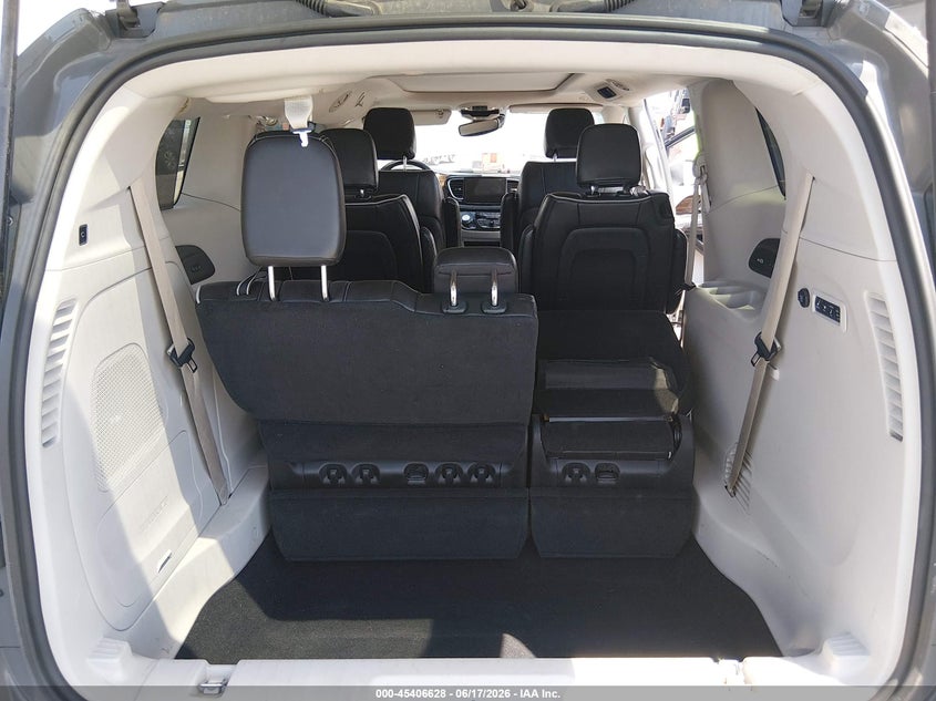 CHRYSLER PACIFICA - zdjęcie 17