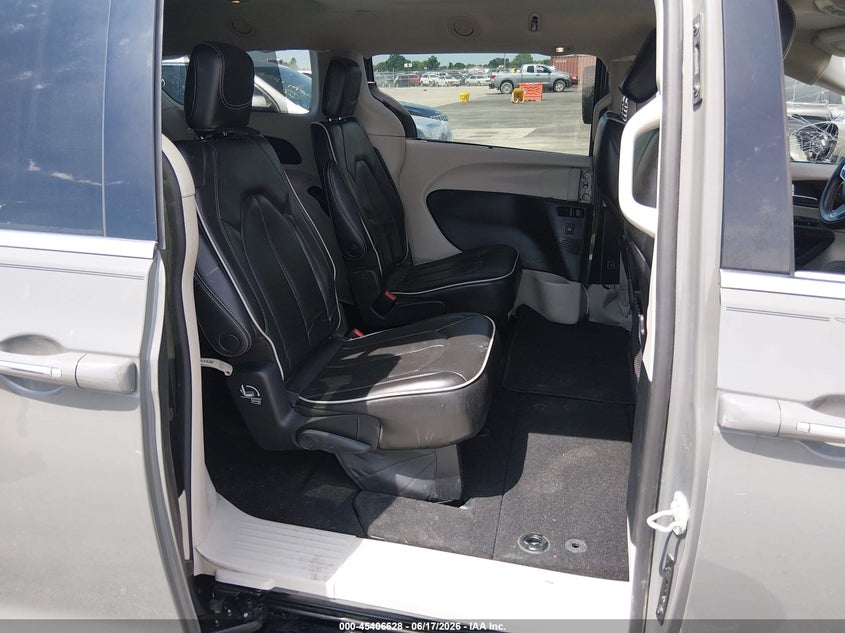 CHRYSLER PACIFICA - zdjęcie 8