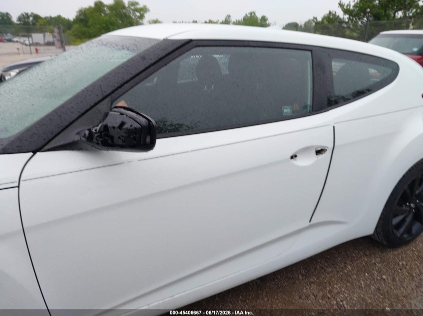 AtlanticExpress - Hyundai Veloster