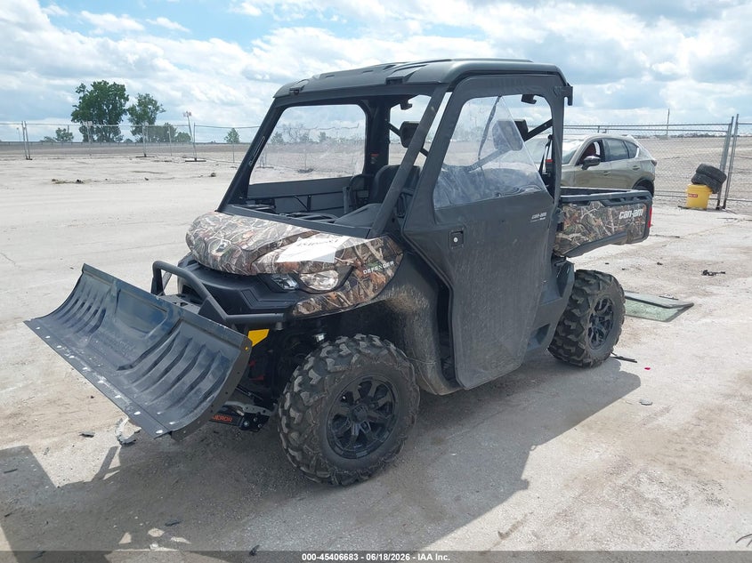 VIN 3JBUKAJ45RK000037 2024 CAN-AM DEFENDER XT HD7