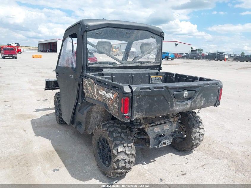 VIN 3JBUKAJ45RK000037 2024 CAN-AM DEFENDER XT HD7