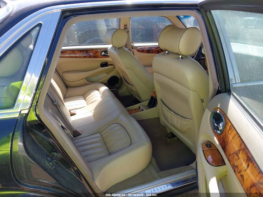 2002 Jaguar Xj8 VIN: SAJDA14C02LF42696 Lot: 45406743