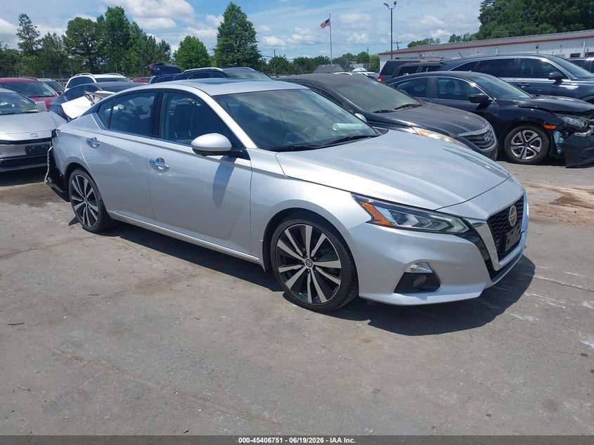 2020 Nissan Altima
