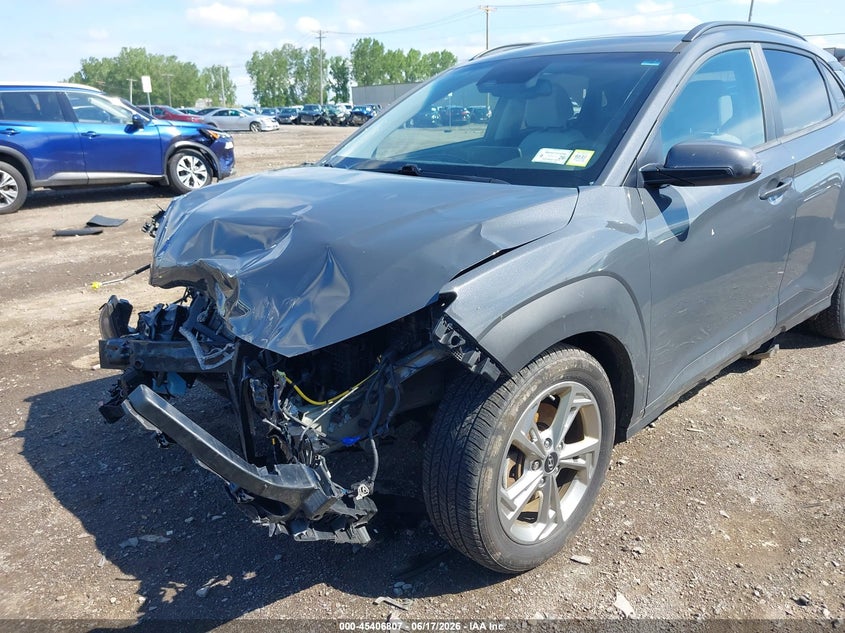 2023 HYUNDAI KONA auction photo 6