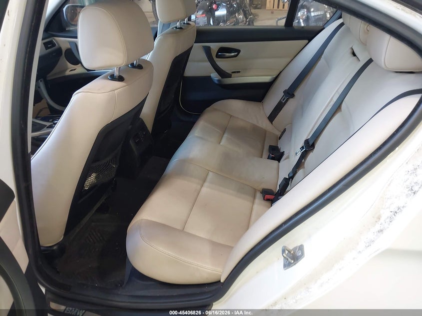 2009 BMW 328I auction photo 8