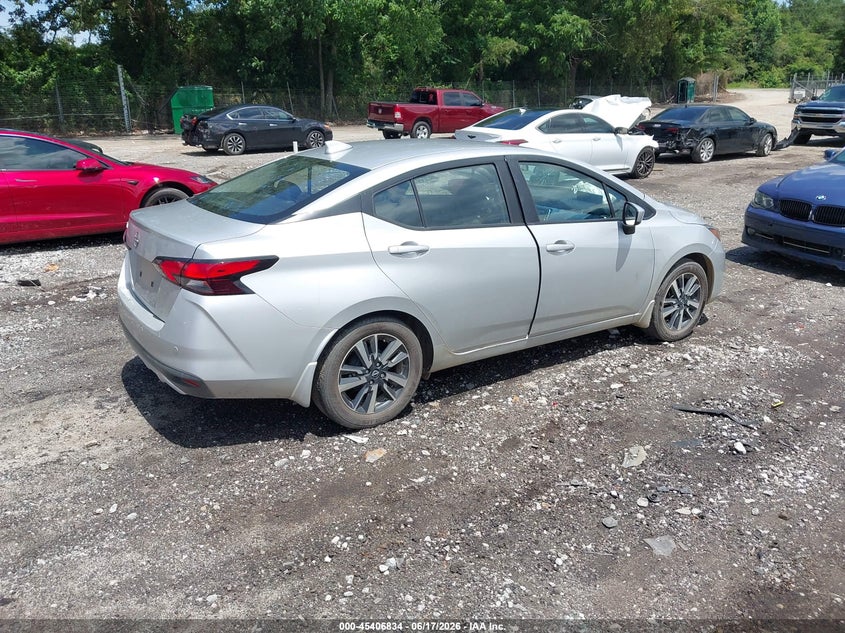 2025 NISSAN VERSA auction photo 4