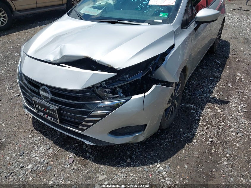 2025 NISSAN VERSA auction photo 6