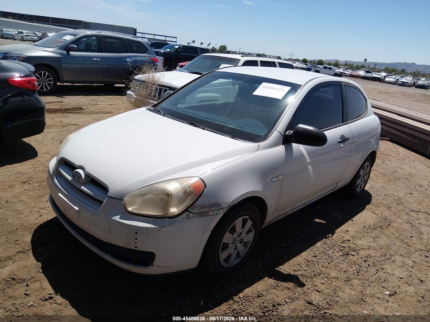 2008 Hyundai Accent Gs KMHCM36CX8U100689 photo 1