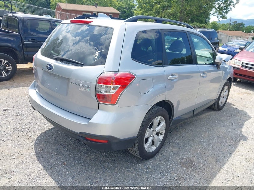 2016 SUBARU FORESTER auction photo 4