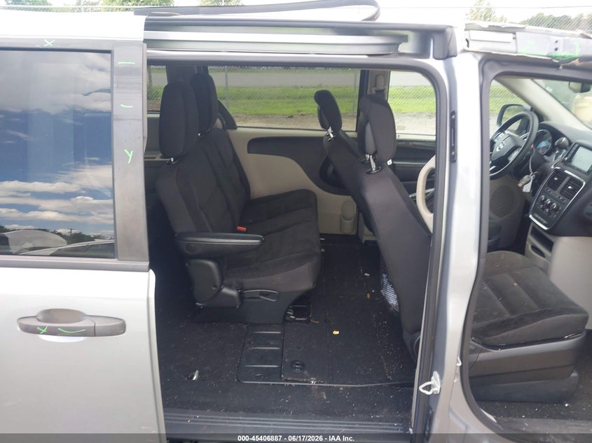 2019 DODGE GRAND CARAVAN auction photo 8