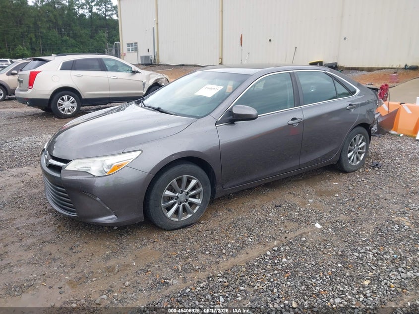 2015 Toyota Camry Le 4T4BF1FK5FR504584 photo 1