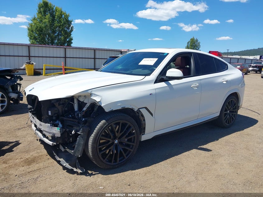 2021 BMW X6 auction photo 2