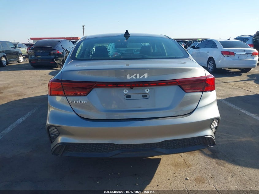 AtlanticExpress - Kia Forte